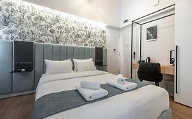 Kriel Suites By Liv Homes